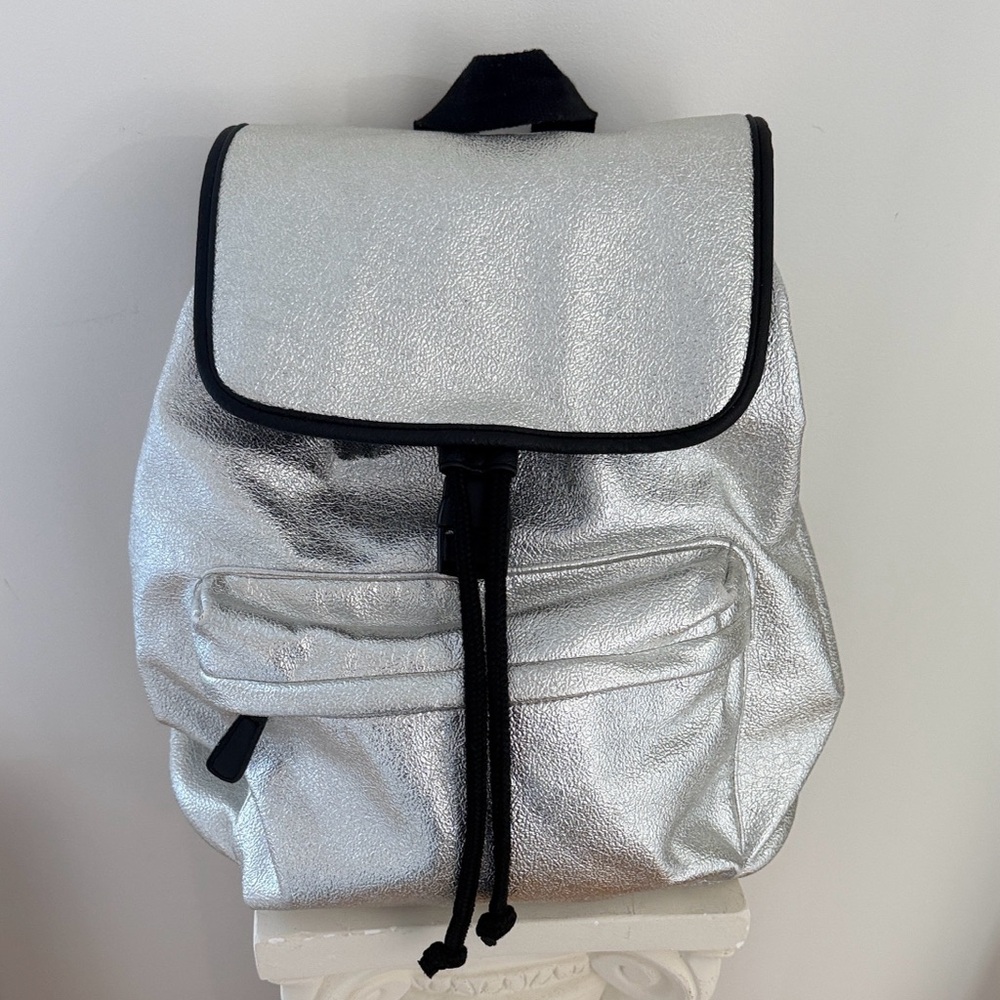 Arizona Jean Company Metallic Silver Backpack with Black Accents